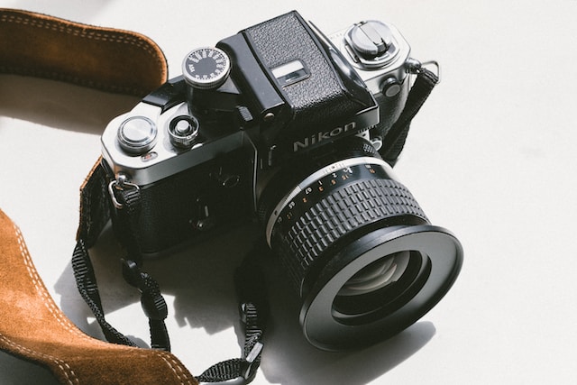 Vintage DSLR listing
